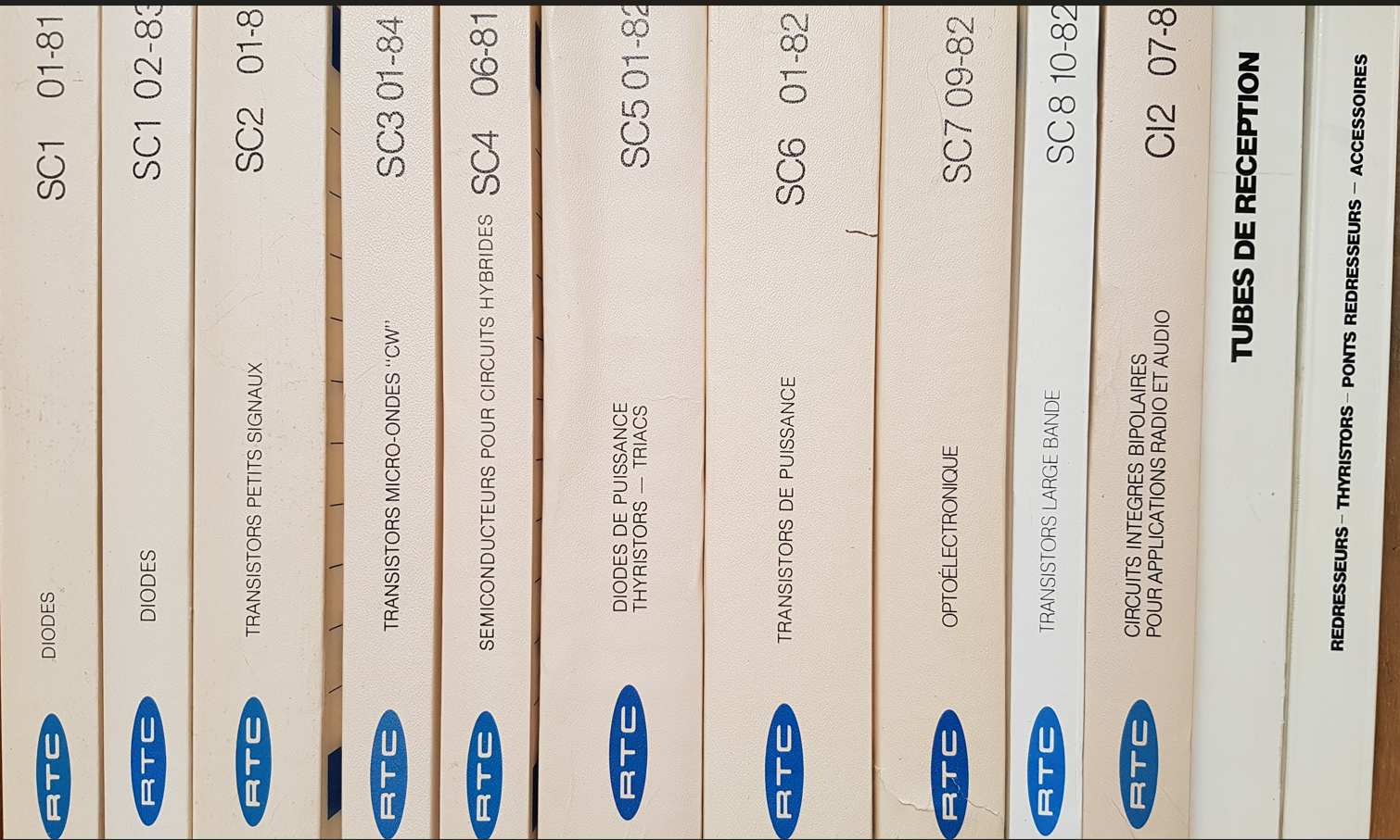 Documentation technique tubes à vide et semiconducteurs
