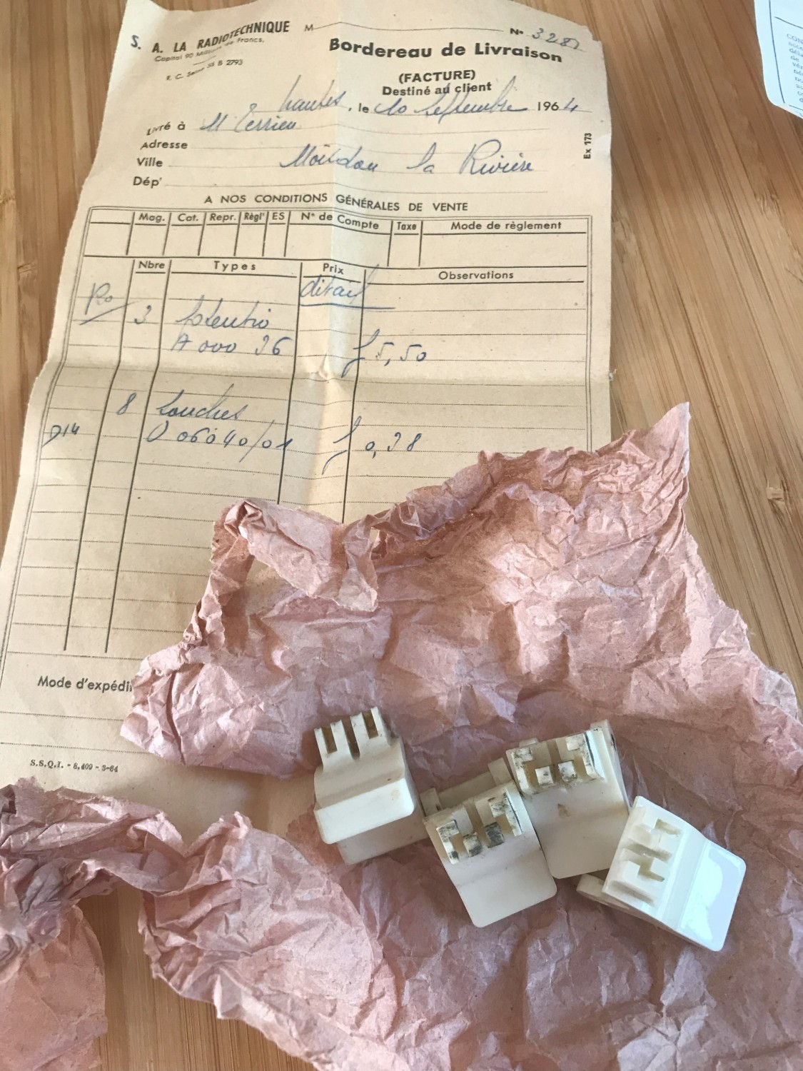 Pièces Radio/TV TSF à donner