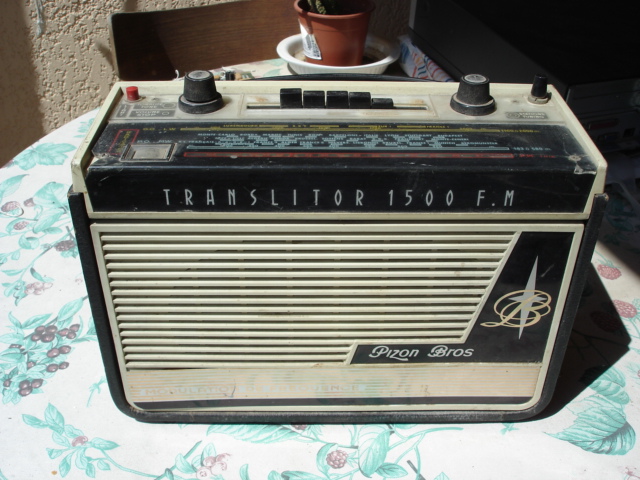Transistor PIZON BROS
