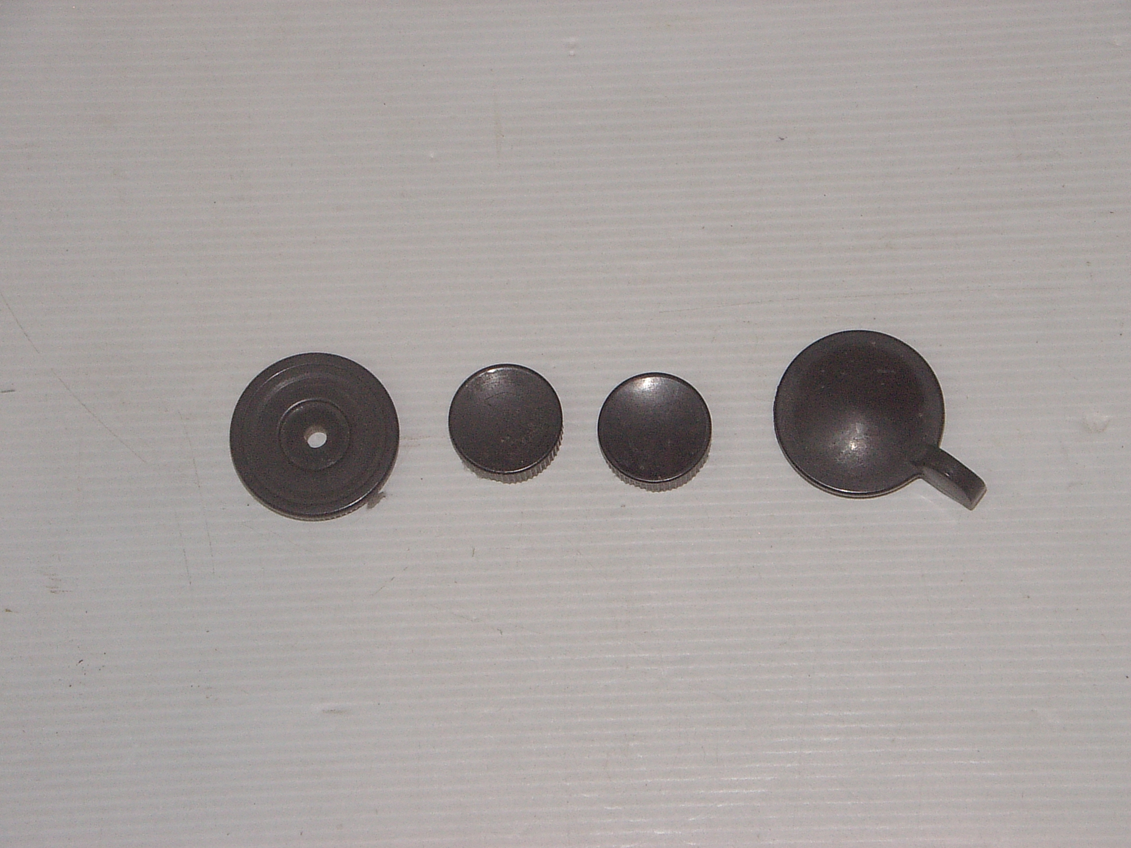 4 boutons de poste Philips 535 A