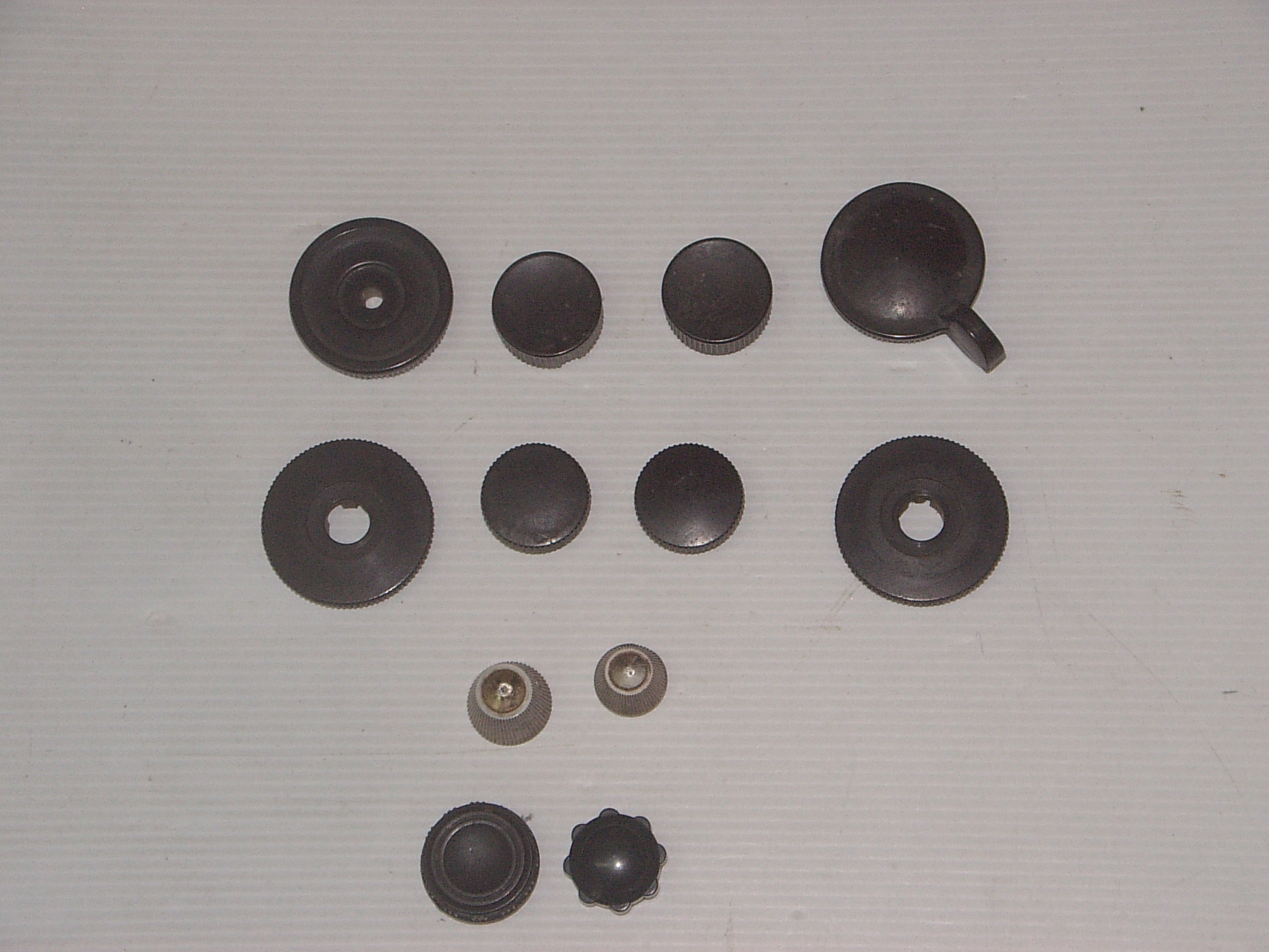 1 lot de 12 boutons de postes Philips
