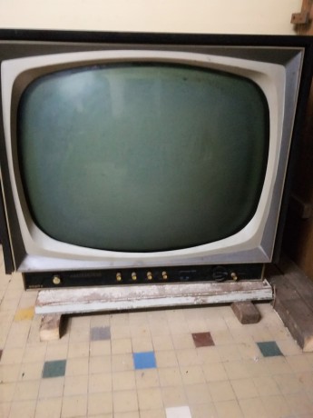 televiseur-amplix-jericho-700-big-0