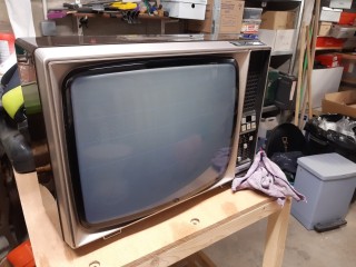Vends TV Philips ~1976-1977