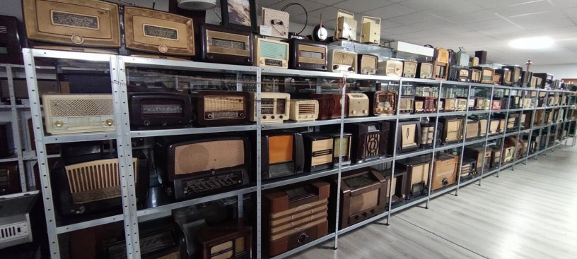 exposition-radios-anciennes-big-2