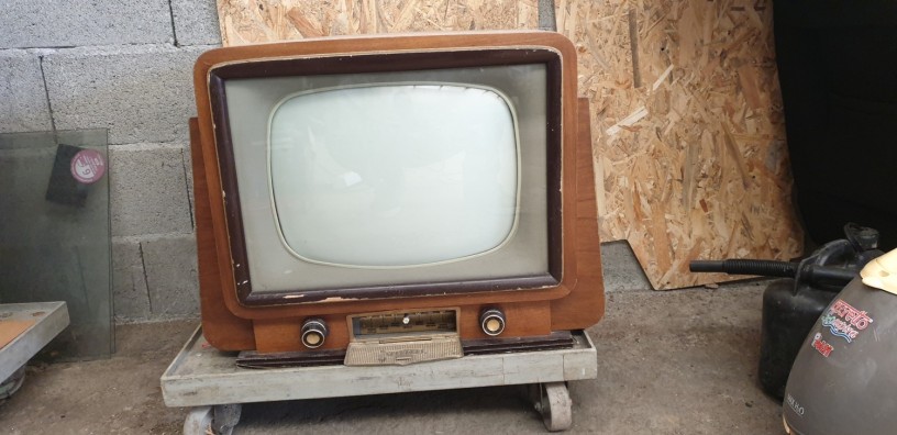 televiseur-vintage-arphone-big-2