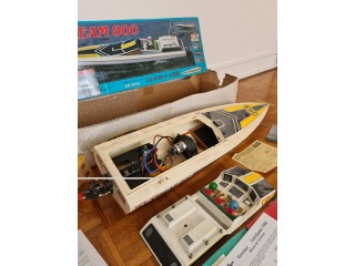 Kyosho Jet Stream 800, vintage RC 1988 avec moteur manuels boîte, offshore 383 bateau de course, kit 2270