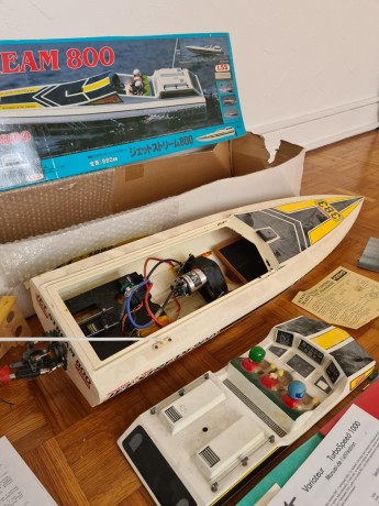 kyosho-jet-stream-800-vintage-rc-1988-avec-moteur-manuels-boite-offshore-383-bateau-de-course-kit-2270-big-0