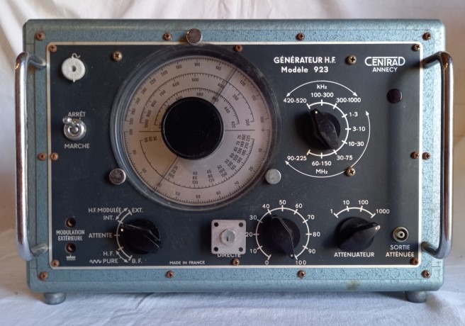 generateur-hf-modele-923-centrad-big-1