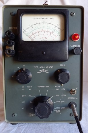 volmetre-electronique-type-a-204-n4745-ferisol-big-2