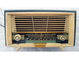 Je Donne quelques radios à tubes