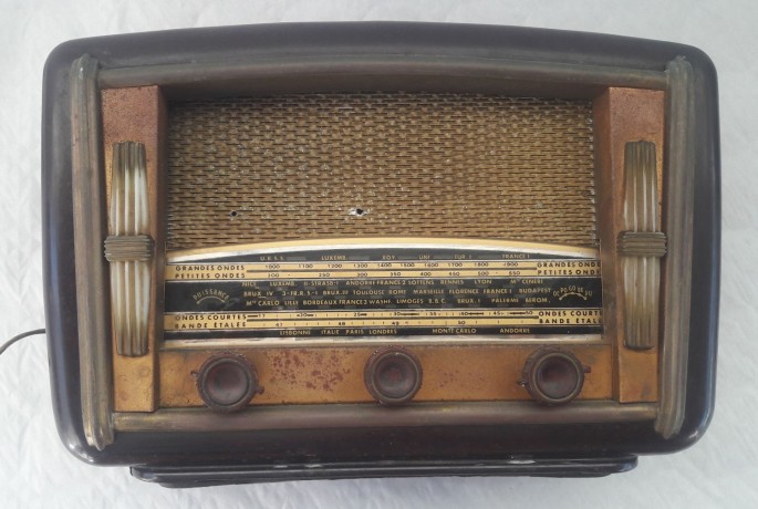 je-donne-quelques-radios-a-tubes-big-3