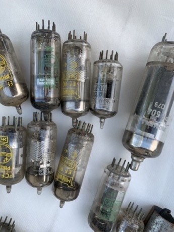 anciens-tubes-electronique-radiotv-et-divers-big-3