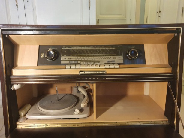 grundig-stereo-konzertschrank-so123-1959-big-0