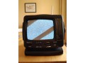 televiseur-portable-vintage-newtec-14-cm-nb-format-43-pieces-ou-collection-small-0