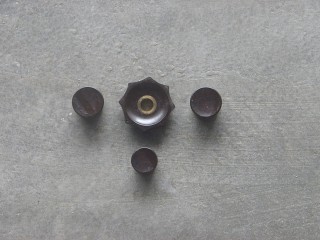 4 boutons Philips 526 A